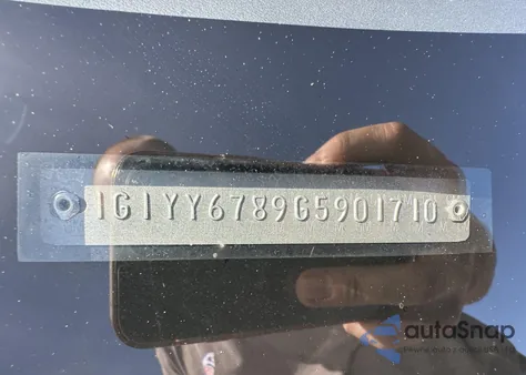 1986 Chevrolet Corvette from USA, damaged, VIN 1G1YY6789G5901710